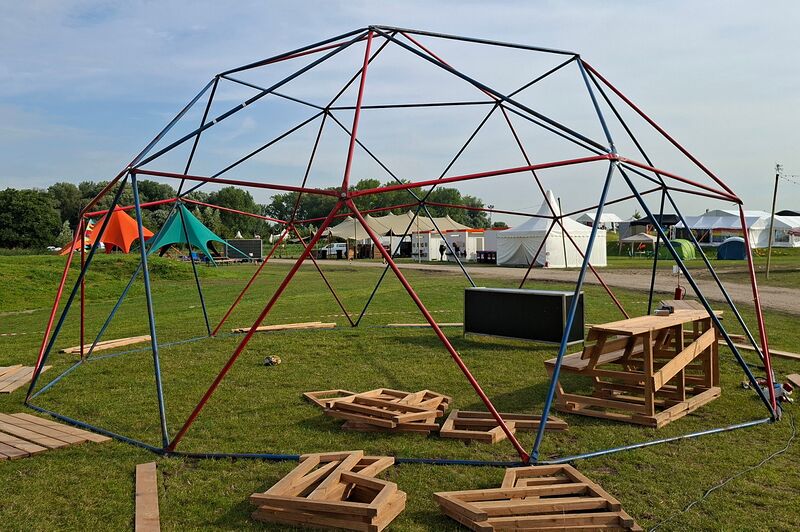 File:Dome being built up at why 2025.jpg